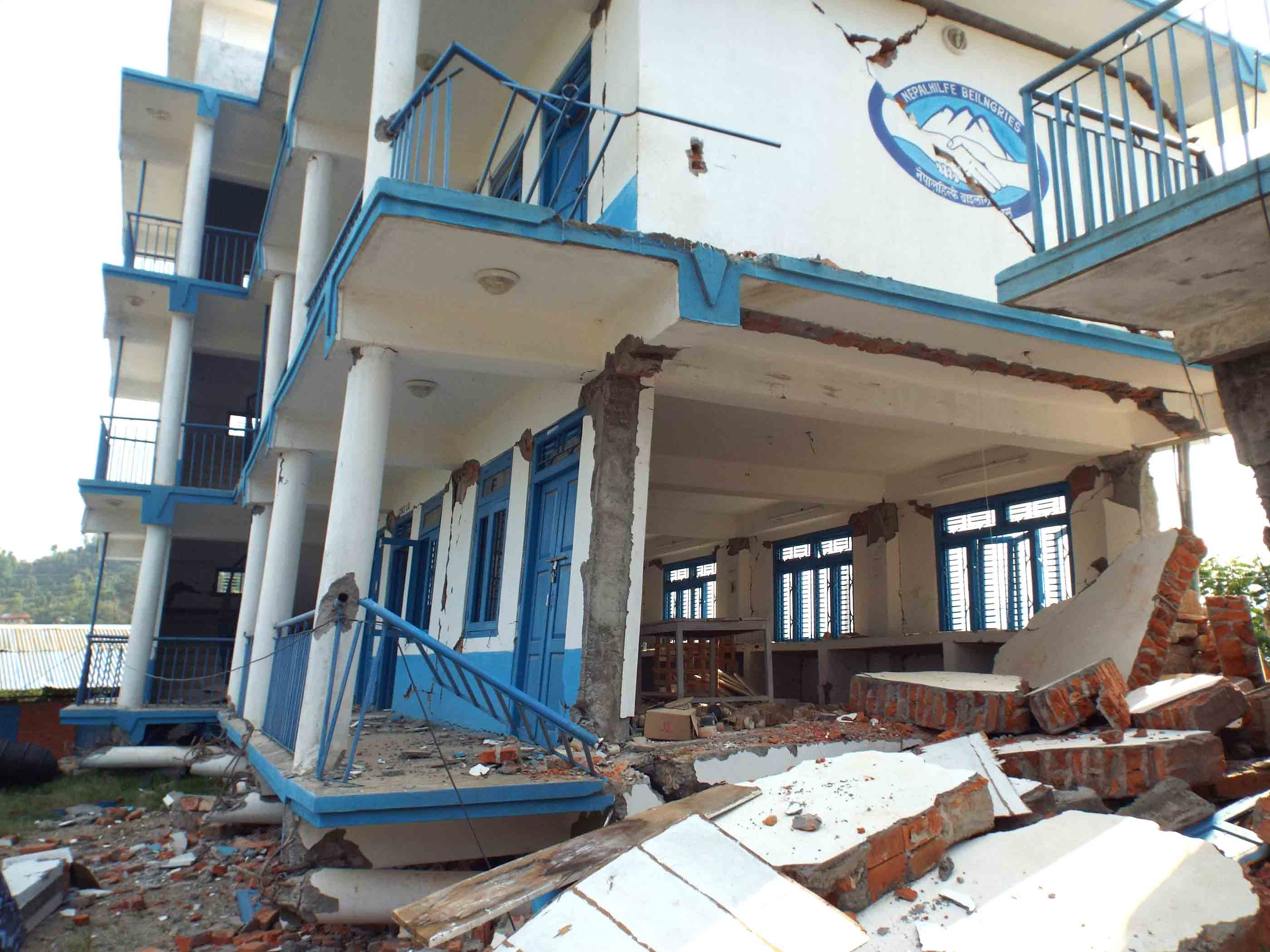 A picture of a school damaged by a massive earthquake in Nepal.