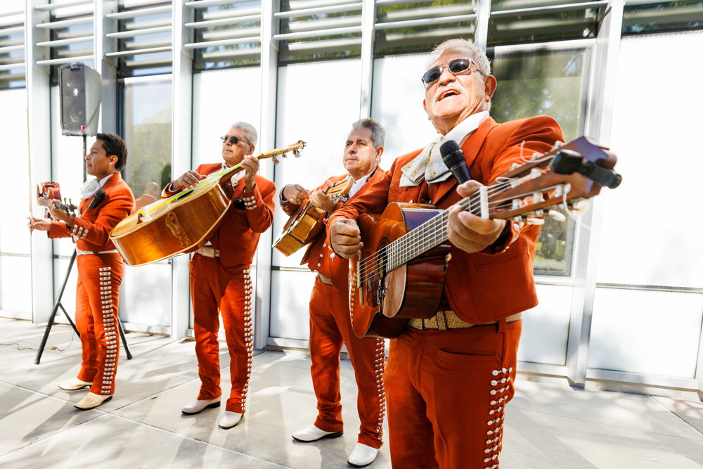 Members of Mariachi Real performs