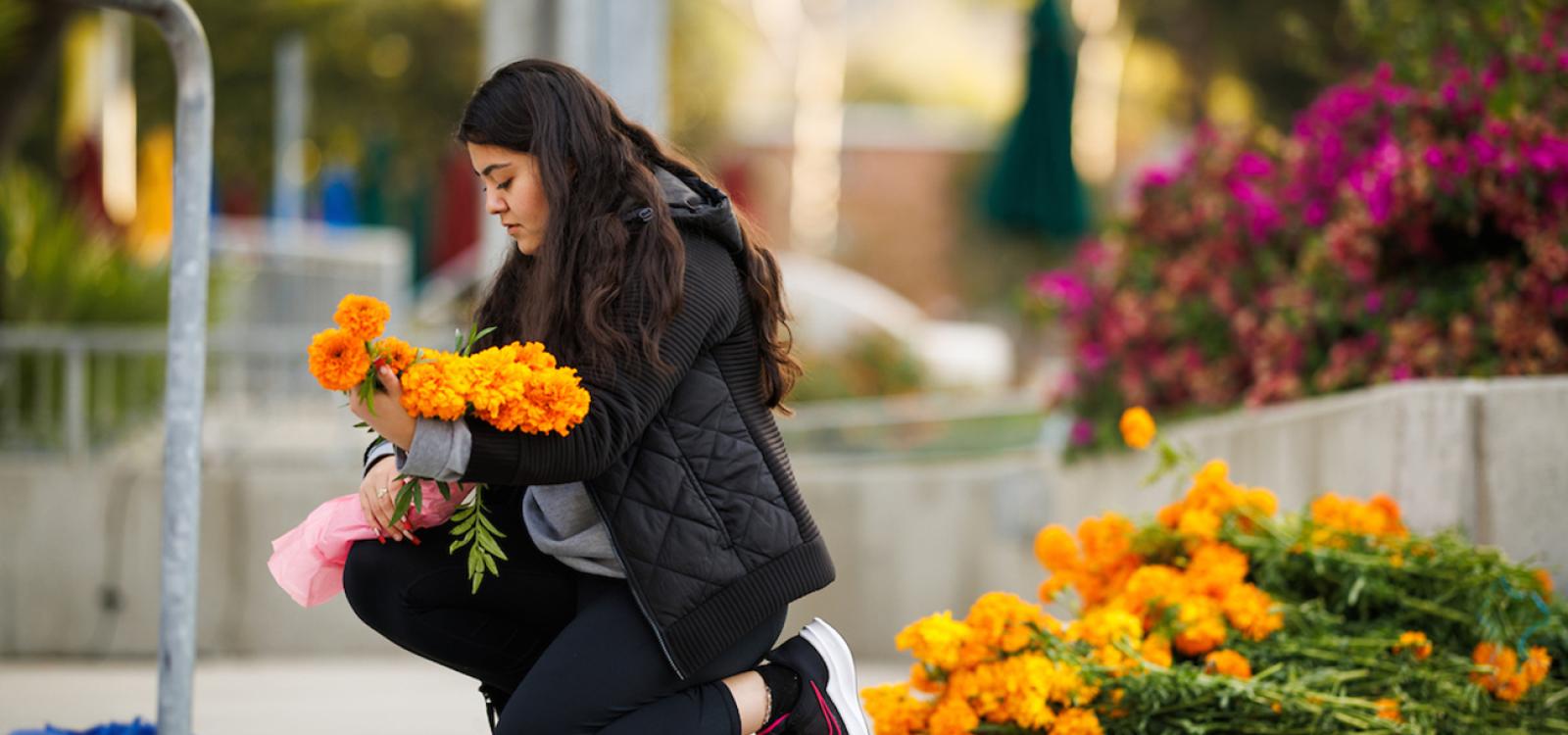 Marigolds, or cempasúchil, have long been a part of Día de los Muertos celebrations, representing a link between the dead and their living loved ones.
