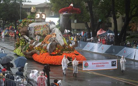 A former Cal Poly Rose Float making its way down the street on New Year’s Day.