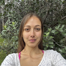 A headshot of Anabel Fredman.