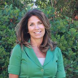 A headshot of Melinda McCann.