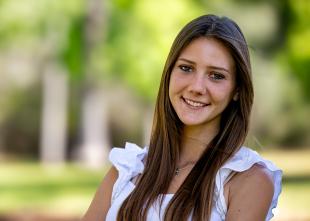 A portrait of student Lily Wade.